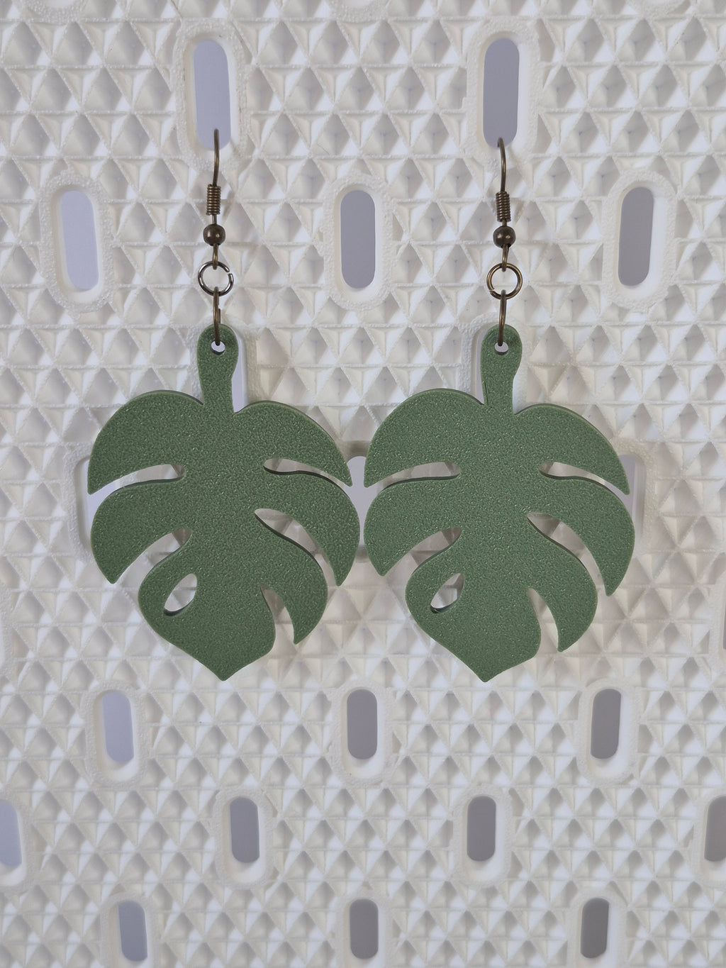 Monstera Earrings