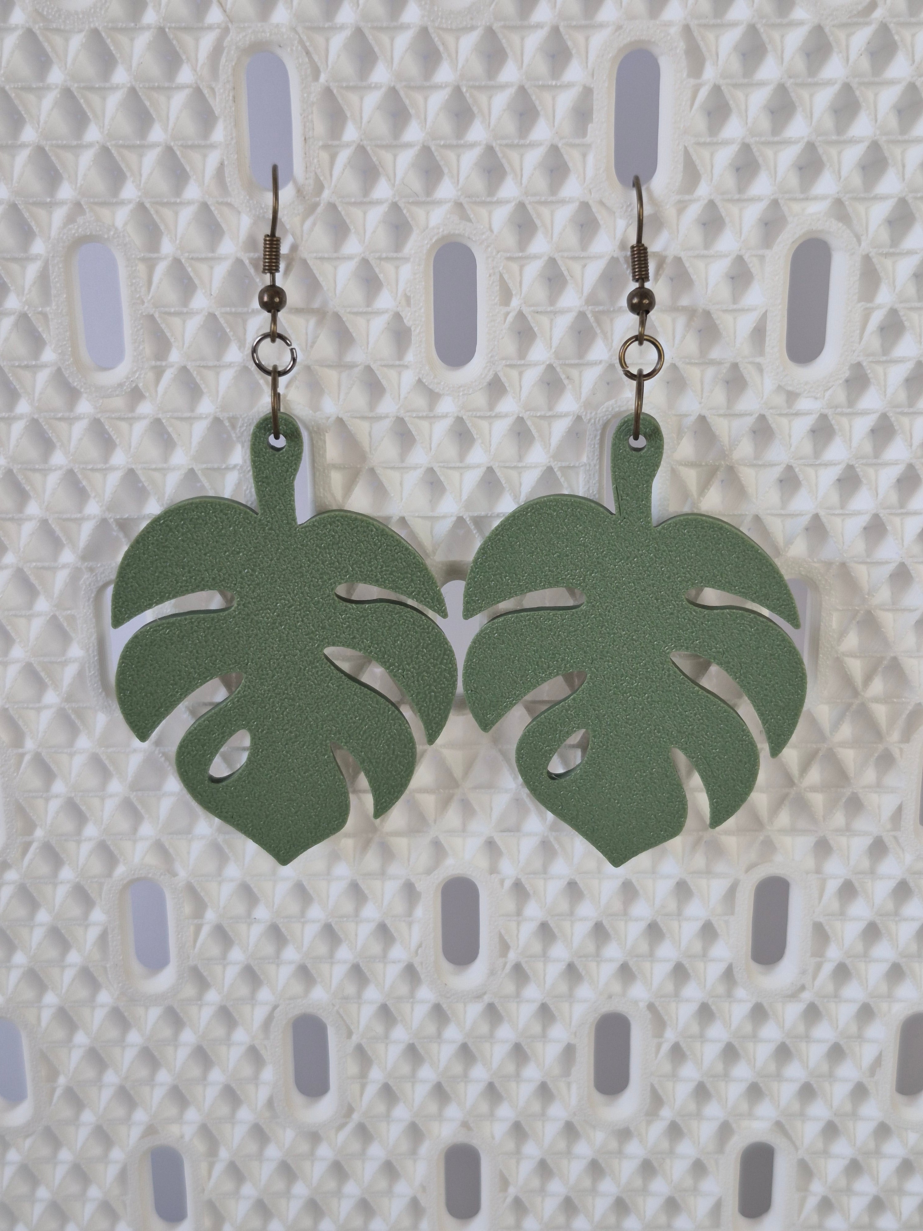 Monstera Earrings